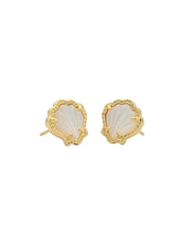 Load image into Gallery viewer, Kendra Scott Brynne Shell Stud Earrings in Gold