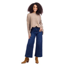 Load image into Gallery viewer, Sheffield Button Sweater