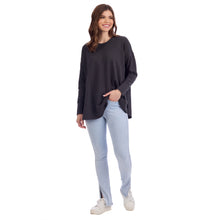 Load image into Gallery viewer, Libba Swing Hem Top