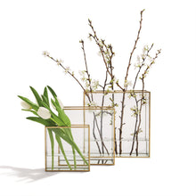Load image into Gallery viewer, Square Window Vase