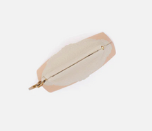 Load image into Gallery viewer, Hobo Tabby Earbud Case