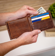 Load image into Gallery viewer, Razorback Leather Wallet