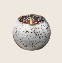 Load image into Gallery viewer, Silver Globe Candle