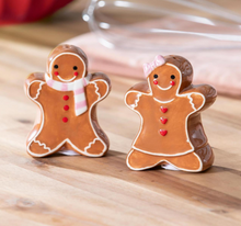 Load image into Gallery viewer, Gingerbread Shaker Set