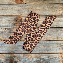 Load image into Gallery viewer, Leopard Print Scarf