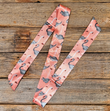 Load image into Gallery viewer, Flamingoes Scarf