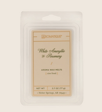 Load image into Gallery viewer, Aromatique Wax melts 2.7 oz