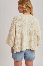 Load image into Gallery viewer, Bell Sleeve Top