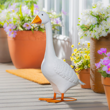Load image into Gallery viewer, Giddy the Porch Goose