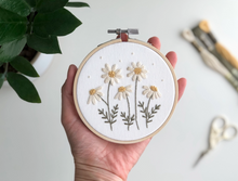 Load image into Gallery viewer, Daisies Embroidery Kit