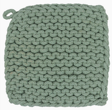 Load image into Gallery viewer, Chunky Knit Potholder