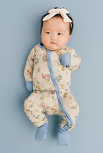 Load image into Gallery viewer, Garden Goose Bamboo Sleeper