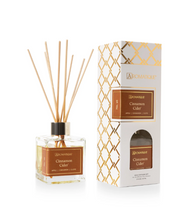 Load image into Gallery viewer, Aromatique Reed Diffuser Set
