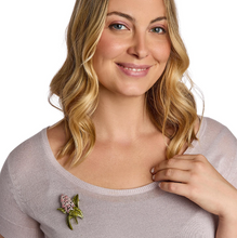 Load image into Gallery viewer, Flower Brooch