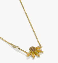 Load image into Gallery viewer, Kendra Scott Anya Flower Gold Necklace