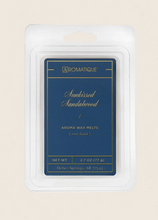 Load image into Gallery viewer, Aromatique Wax melts 2.7 oz