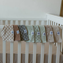 Load image into Gallery viewer, Clay Bandana Bib Set