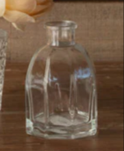Load image into Gallery viewer, Perfume Bottle Vases