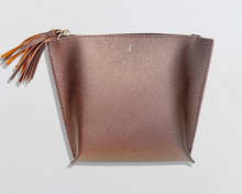 Load image into Gallery viewer, Hollis Holy Chic
