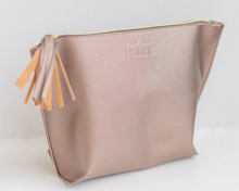 Load image into Gallery viewer, Hollis Camilla Couture