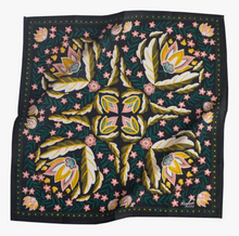 Load image into Gallery viewer, Betty Bandana