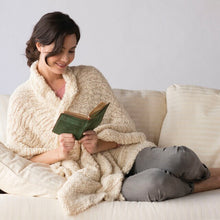 Load image into Gallery viewer, Giving Shawl