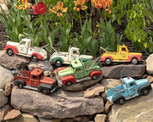 Load image into Gallery viewer, Vintage Style Tow Trucks