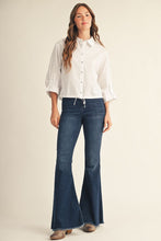 Load image into Gallery viewer, Classic White Top
