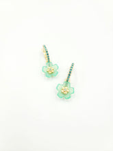 Load image into Gallery viewer, Yarrow Flower Earrings
