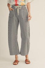 Load image into Gallery viewer, Black Striped Pants
