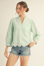 Load image into Gallery viewer, Lace Detail Top
