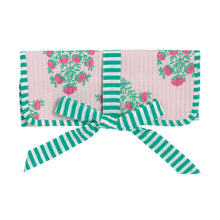 Load image into Gallery viewer, Jewelry Roll Away Bag
