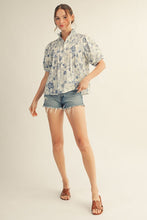 Load image into Gallery viewer, Blue Floral Top
