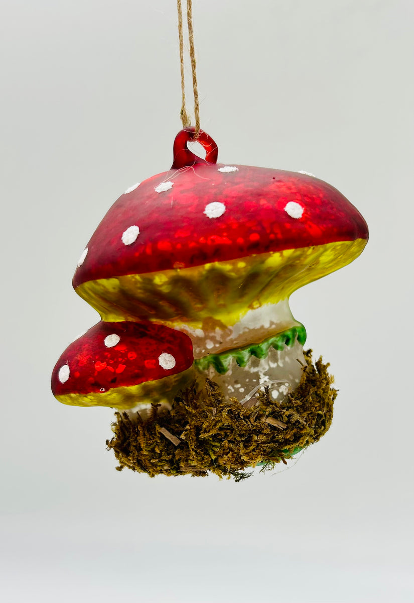 Glass Mushroom Ornament – Hartz Honey Hole