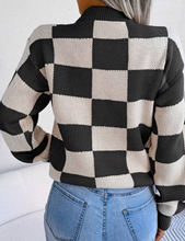 Load image into Gallery viewer, Checkered Sweater
