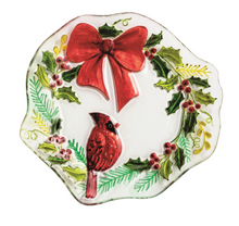 Load image into Gallery viewer, Cardinal Wreath Plate
