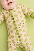 Load image into Gallery viewer, Froggy Friends Sleeper
