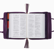 Load image into Gallery viewer, Purse Style Bible Cover
