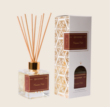 Load image into Gallery viewer, Aromatique Reed Diffuser Set
