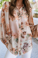 Load image into Gallery viewer, Floral Button Down Top
