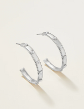 Load image into Gallery viewer, Cristal Hoop Earrings
