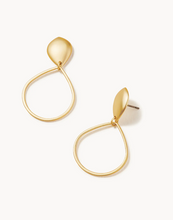 Load image into Gallery viewer, Droplet Earrings

