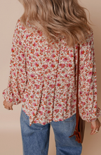 Load image into Gallery viewer, Floral Pleated Blouse
