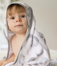 Load image into Gallery viewer, Hello Moon Towel Set
