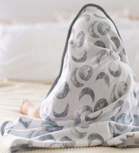 Load image into Gallery viewer, Hello Moon Towel Set
