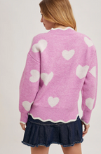 Load image into Gallery viewer, Heart Scallop Trim Top
