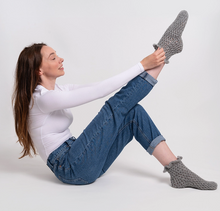 Load image into Gallery viewer, Frill Socks Crochet Kit
