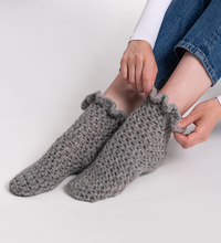 Load image into Gallery viewer, Frill Socks Crochet Kit
