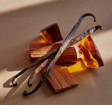 Load image into Gallery viewer, Pura Santal Vanilla
