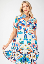 Load image into Gallery viewer, Curvy Button Down Print Dress
